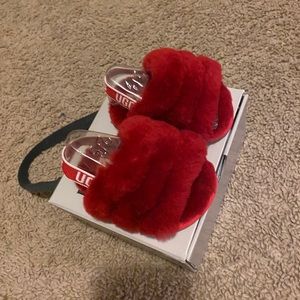Ugg Fluff Yeah Slides